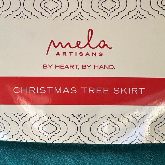 ❤️Gorgeous Christmas Tree Skirt - Mela Artisans By Heart, By Hand India - Picture 3 of 8